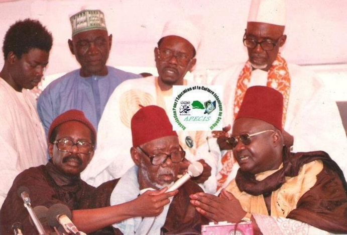 ARCHIVE VIDEO - Tivaouane , 21 Juin 1987 : Relance Mosquée Serigne Babacar SY
