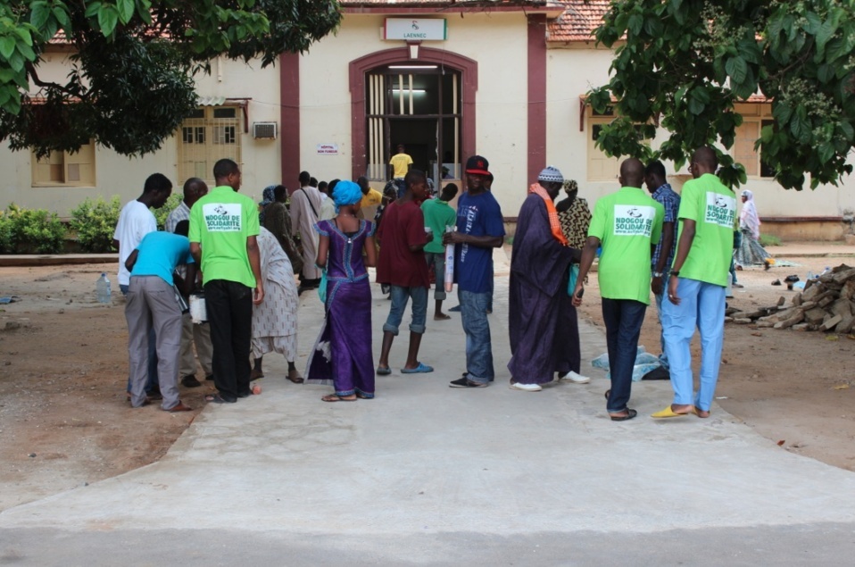 PHOTOS - NDOGOU DE SOLIDARITE DU 19 JUILLET 2013 : Etape Hôpital Dantec & Prison Cap Manuel (Dakar Plateau)