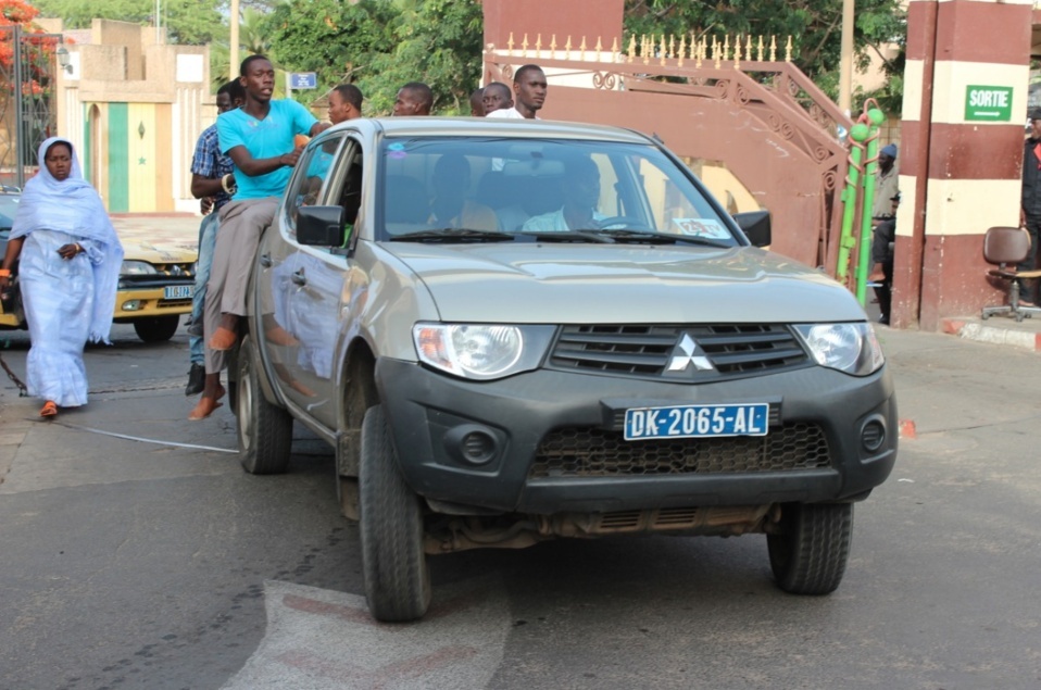 PHOTOS - NDOGOU DE SOLIDARITE DU 19 JUILLET 2013 : Etape Hôpital Dantec & Prison Cap Manuel (Dakar Plateau)