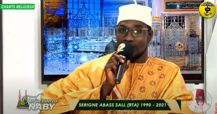 DIRECT ASFIYAHI TV: Hommage à Serigne Abass Sall (rta) 1990 - 2021