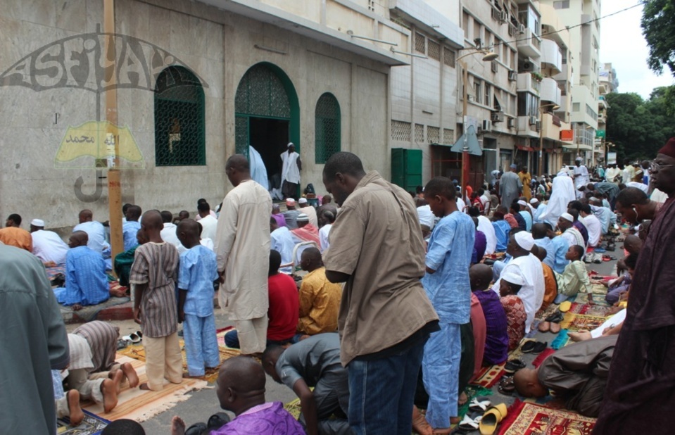 PHOTOS - Prière Aïd El Fitr (Korité) à la Zawiya El Hadj Malick Sy de Dakar 
