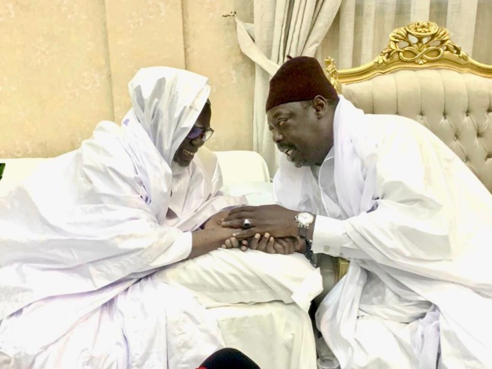 Magal de Touba 2021 - La delegation de Serigne Babacar Sy Mansour reçue par Sérigne Mountakha Mbacke Magal de Touba 2021 - La delegation de Serigne Babacar Sy Mansour reçue par Sérigne Mountakha Mbacke