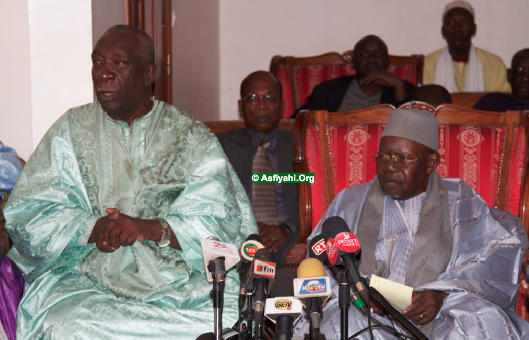 PHOTOS - GAMOU TIVAOUANE 2014 - Les Images de la Conference de Presse de Serigne Abdoul Aziz Sy Al Amine à Tivaouane
