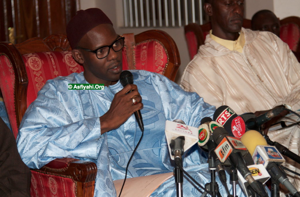 PHOTOS - GAMOU TIVAOUANE 2014 - Les Images de la Conference de Presse de Serigne Abdoul Aziz Sy Al Amine à Tivaouane