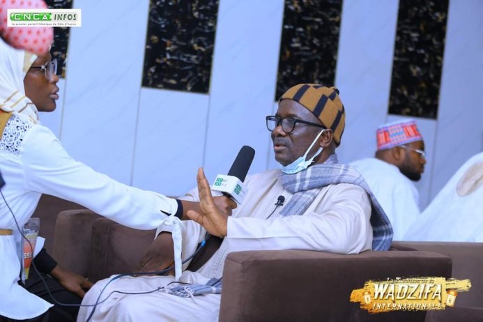 Côte d'Ivoire : le colloque international du Dialogue inter-religieux à regroupé les familles Tidianes d'Afrique et les confessions musulmanes et chrétiennes. Côte d'Ivoire : le colloque international du Dialogue inter-religieux à regroupé les familles Tidianes d'Afrique et les confessions musulmanes et chrétiennes.