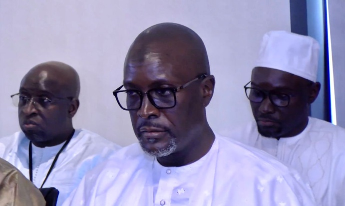 PHOTOS ET VIDEO - Déclaration Commune entre la Banque Islamique du Senegal et l'association Jama Atoun Nour Assouniya, portant sur la signature d’une convention – cadre de Financement PHOTOS ET VIDEO - Déclaration Commune entre la Banque Islamique du Senegal et l'association Jama Atoun Nour Assouniya, portant sur la signature d’une convention – cadre de Financement