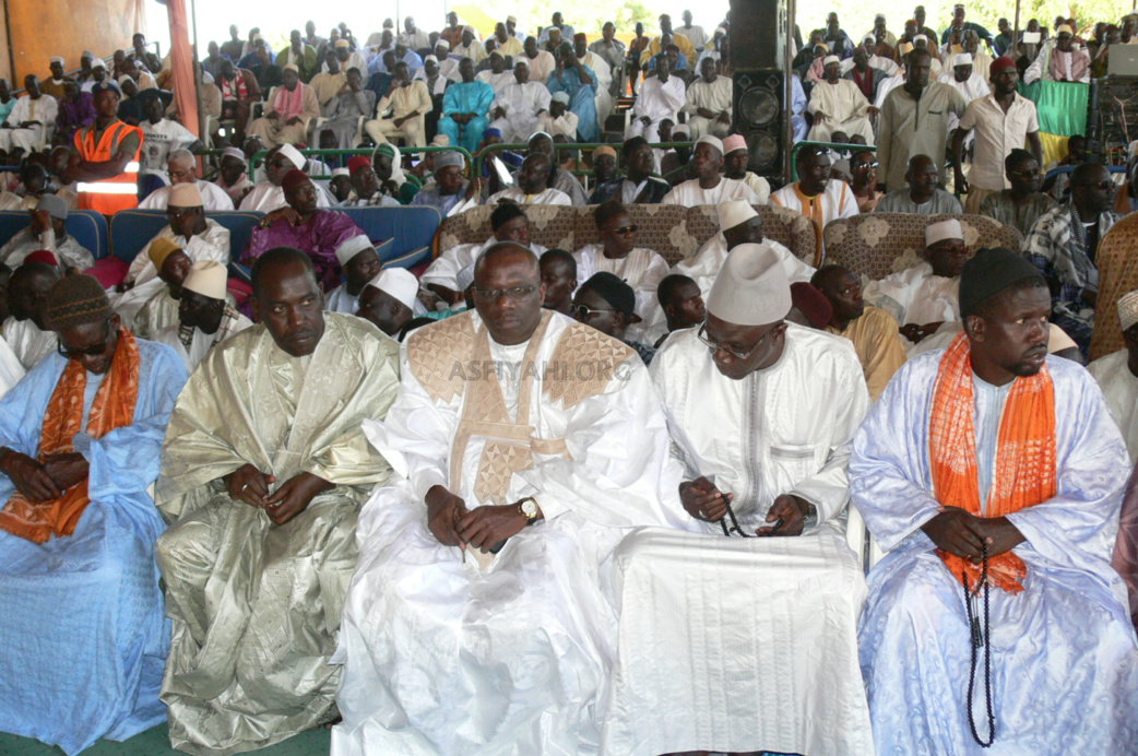 PHOTOS: Les Images de la Ceremonie Officielle du Gamou de Diacksao de ce Samedi 5 Avril 2014 PHOTOS: Les Images de la Ceremonie Officielle du Gamou de Diacksao de ce Samedi 5 Avril 2014