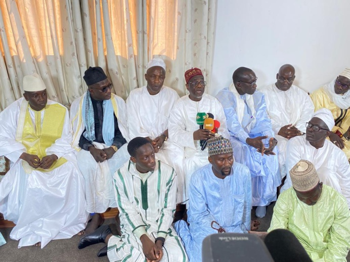 TIVAOUANE - Visite de la Délégation du Khalif Général des Mourides Serigne Mountakha Mbacké et de Cheikh Mahi Niasse à Serigne Babacar Sy Mansour