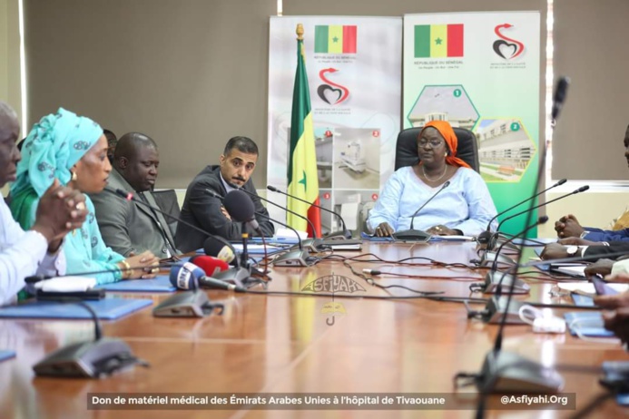 Les Émirats Arabes Unies offrent un important lot de matériel médical à l’hôpital El Hadj Abdou Aziz Sy Dabakh de Tivaouane Les Émirats Arabes Unies offrent un important lot de matériel médical à l’hôpital El Hadj Abdou Aziz Sy Dabakh de Tivaouane