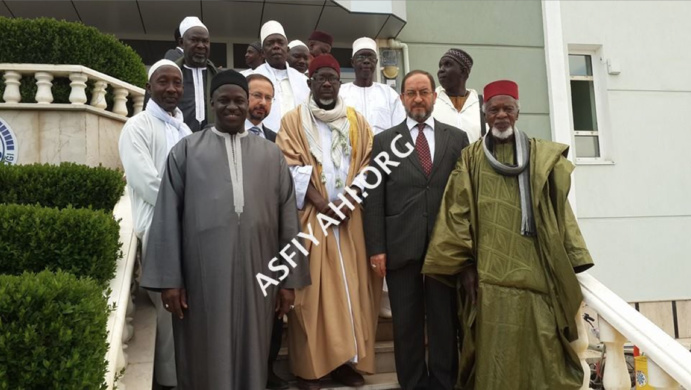 PHOTOS - TURQUIE : Les images de la visite des Religieux Senegalais à Istanbul PHOTOS - TURQUIE : Les images de la visite des Religieux Senegalais à Istanbul