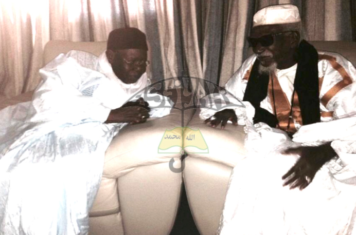 TOUBA : Cheikh Sidy Mokhtar Mbacké a reçu ce jeudi Serigne Abdoul Aziz Sy Al Amine : Ce que les deux hommes se sont dit