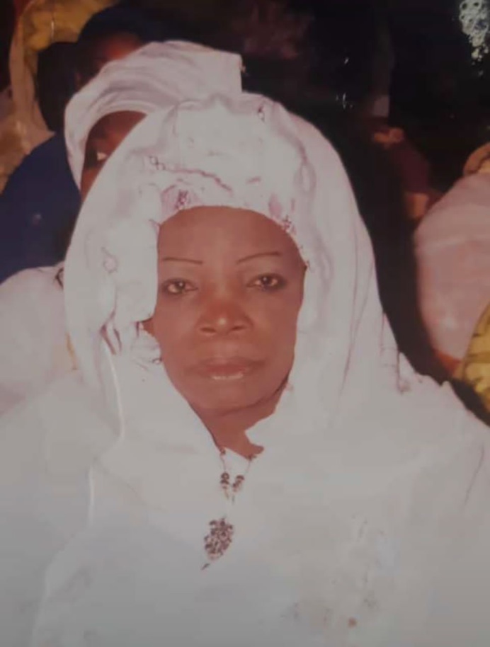 Rappel à Dieu de Sokhna Nafissatou LO, fille de Sokhna Assiétou SARR bint Sokhna Astou SY Malick de Louga Rappel à Dieu de Sokhna Nafissatou LO, fille de Sokhna Assiétou SARR bint Sokhna Astou SY Malick de Louga