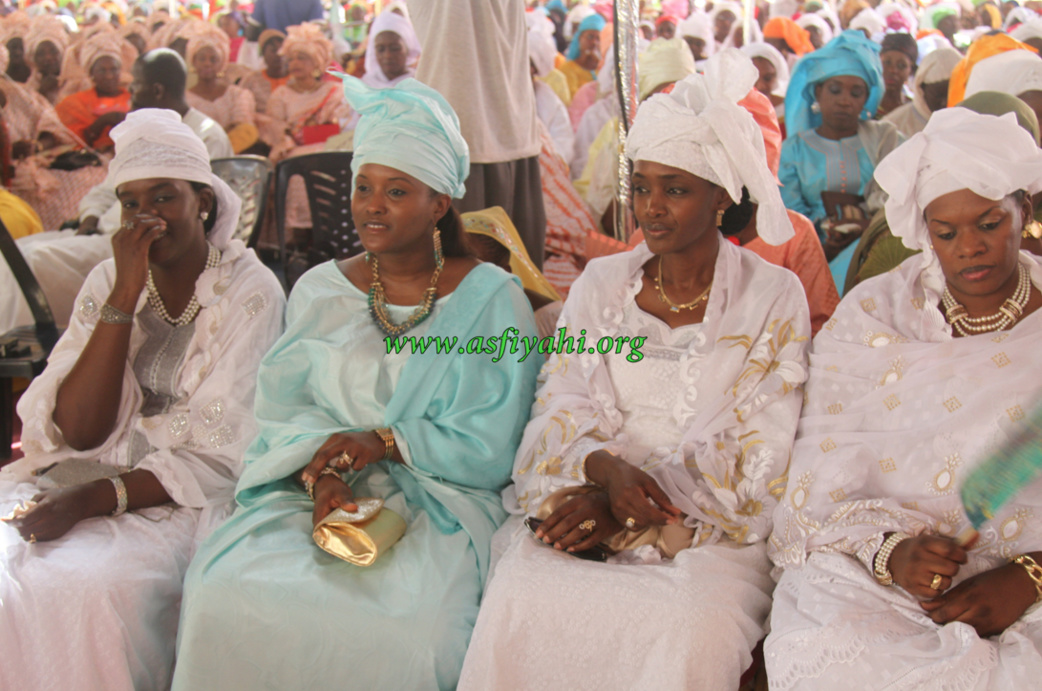 Serigne Mbaye Sy Mansour à la Conference de la Hadara Seydi Djamil : "Soyons et restons unis" Serigne Mbaye Sy Mansour à la Conference de la Hadara Seydi Djamil : "Soyons et restons unis"