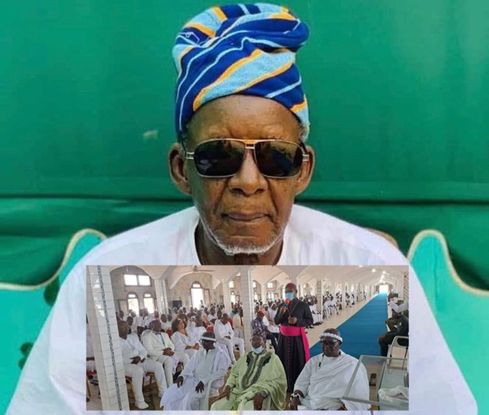 Forum de la Paix en Côte d'Ivoire : le Khalife de Médina Baye honoré Forum de la Paix en Côte d'Ivoire : le Khalife de Médina Baye honoré