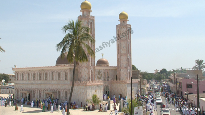 REPORTAGE - ACHOURA 2014 A TIVAOUANE: L'Adresse de Serigne Abdoul Aziz Sy Al Amine à la Jeunesse Musulmane du Senegal (Photos et Vidéos)