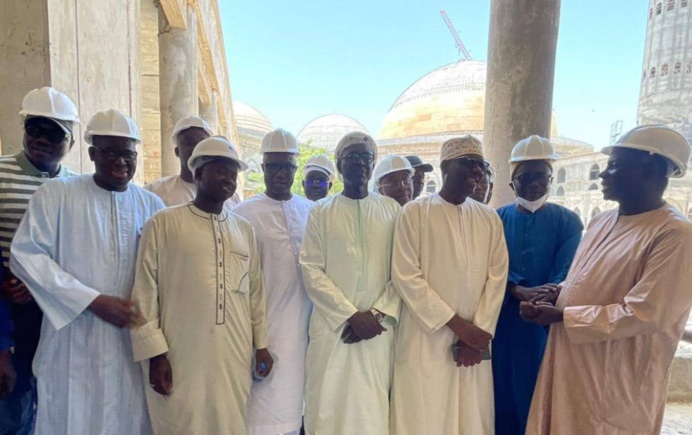 RÉUNION COMITÉ DE PILOTAGE TRAVAUX GRANDE MOSQUÉE TIVAOUANE RÉUNION COMITÉ DE PILOTAGE TRAVAUX GRANDE MOSQUÉE TIVAOUANE