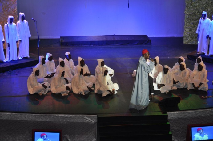 PHOTOS - Les Images du spectacle d'évocation religieuse en sons et lumières , organisé par la Cellule Zawiya Tijaan