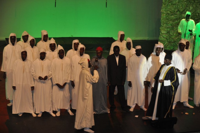 PHOTOS - Les Images du spectacle d'évocation religieuse en sons et lumières , organisé par la Cellule Zawiya Tijaan