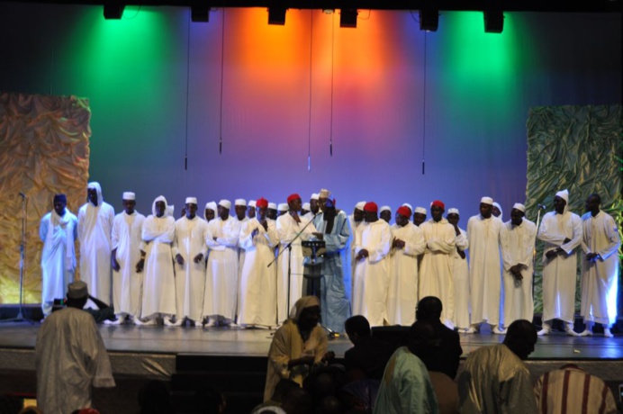 PHOTOS - Les Images du spectacle d'évocation religieuse en sons et lumières , organisé par la Cellule Zawiya Tijaan