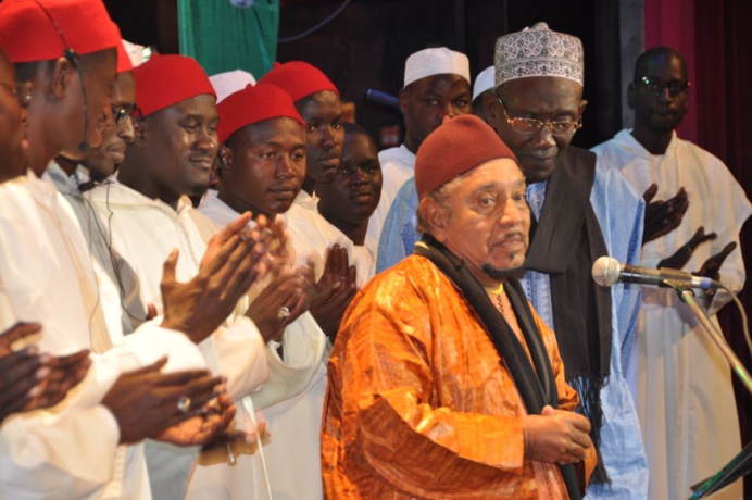 PHOTOS - Les Images du spectacle d'évocation religieuse en sons et lumières , organisé par la Cellule Zawiya Tijaan