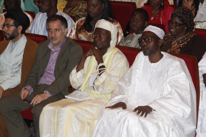 PHOTOS - Les Images du spectacle d'évocation religieuse en sons et lumières , organisé par la Cellule Zawiya Tijaan