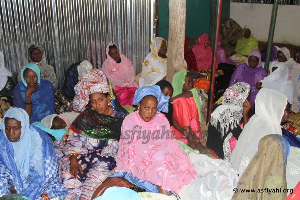 PHOTOS - Le Gamou à la Grande Mosquee El Hadj Malick Sy , présidé par Serigne Mbaye Sy Mansour et Serigne Pape Malick Sy