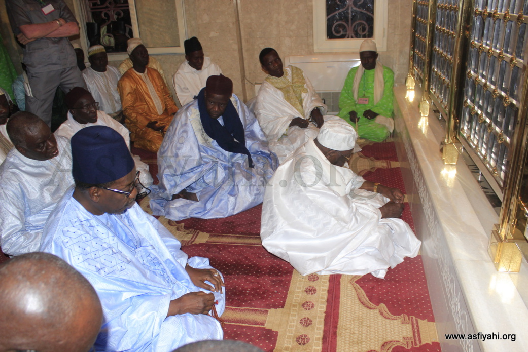 PHOTOS - LE GAMOU À LA MOSQUEE DE SERIGNE BABACAR SY, PRÉSIDÉ PAR SERIGNE ABDOUL AZIZ SY  AL AMINE & SERIGNE  MAODO SY DABAKH