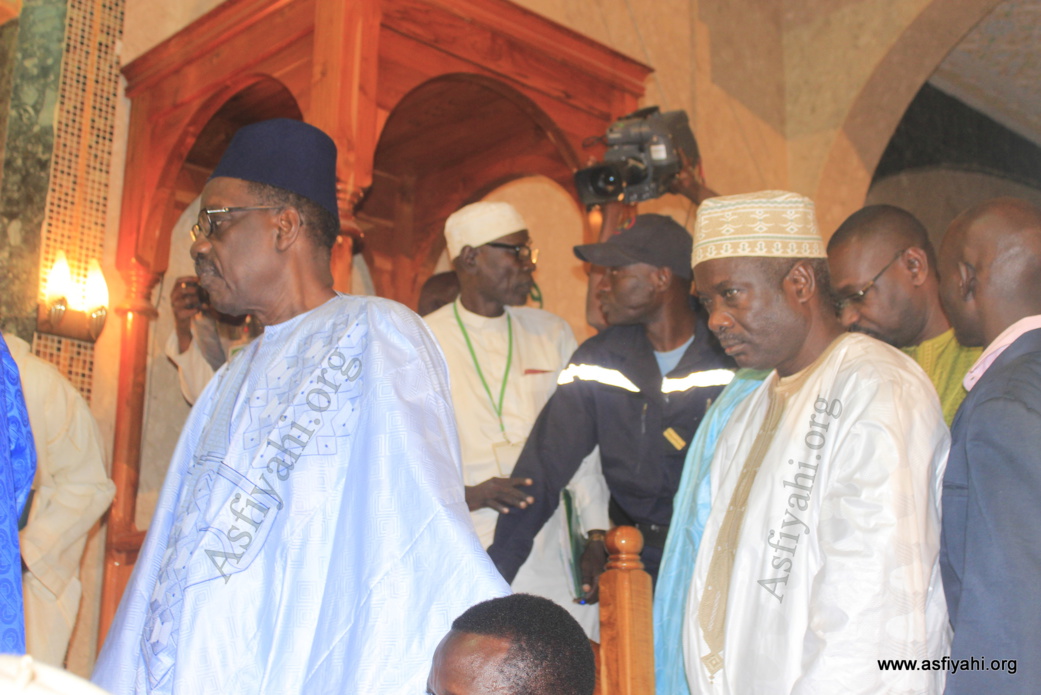 PHOTOS - LE GAMOU À LA MOSQUEE DE SERIGNE BABACAR SY, PRÉSIDÉ PAR SERIGNE ABDOUL AZIZ SY  AL AMINE & SERIGNE  MAODO SY DABAKH