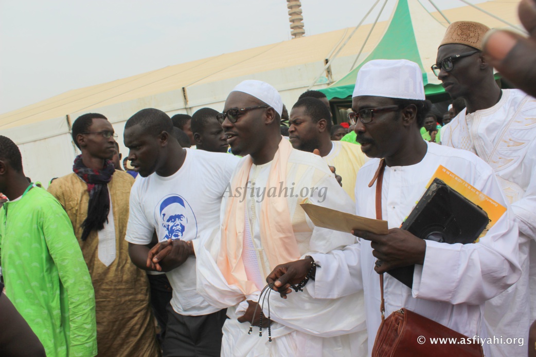 PHOTOS - Les Images de la Ziarra Muqtafina au lendemain du Gamou de Tivaouane 2015