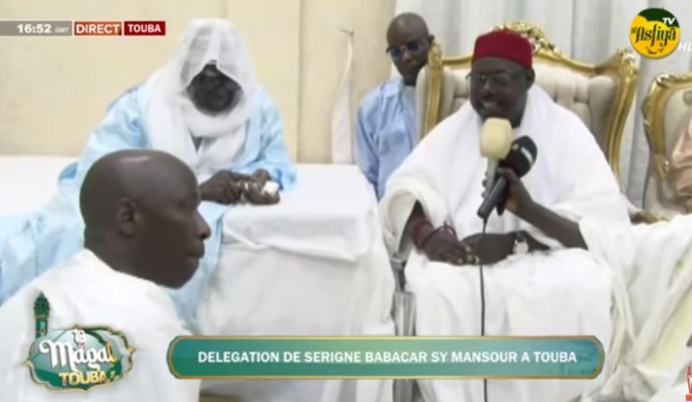 DIRECT - TOUBA - Serigne Mountakha Mbacké reçoit la délégation de Serigne Babacar Sy Mansour