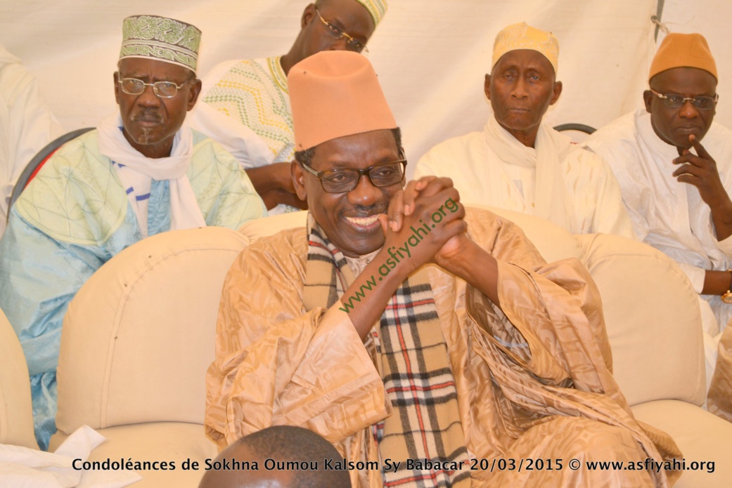 PHOTOS - Les Images des Condoléances de Sokhna Oumou Kalsom Sy Bint Serigne Babacar SY (rta) à la Médina ce Vendredi 20 Mars 2015 PHOTOS - Les Images des Condoléances de Sokhna Oumou Kalsom Sy Bint Serigne Babacar SY (rta) à la Médina ce Vendredi 20 Mars 2015