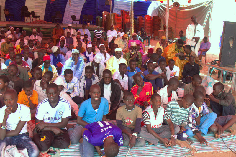 PHOTOS -  Lecture du Coran suivie de Ziarra : Journée de prières Thierno Macky Mountaga Daha Cheikhou Oumar Foutiyou Tall à Saint-Louis ce Samedi 4 Avril 2015
