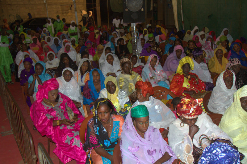 PHOTOS - Les Images de la Cérémonie officielle de la journée de prières Thierno Macky Mountaga Daha Cheikhou Oumar Foutiyou Tall à Saint-louis ce 4 Avril 2015