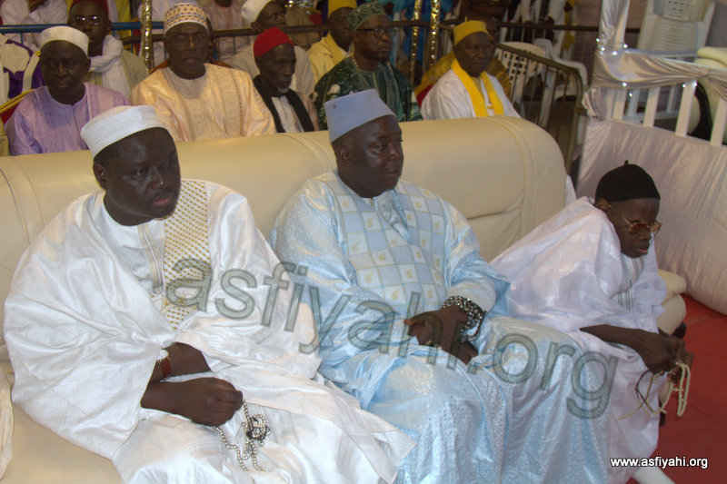  PHOTOS - Les Images du Gamou El Hadj Amadou Lamine DIÈNE , Samedi Ie 18 Avril 2015 à la  Gueule Tapée présidé par Serigne Habib Sy Ibn Serigne Cheikh Tidiane Sy Al Maktoum et Serigne Mame Malick Sy Ibn Borom Daara Ji 