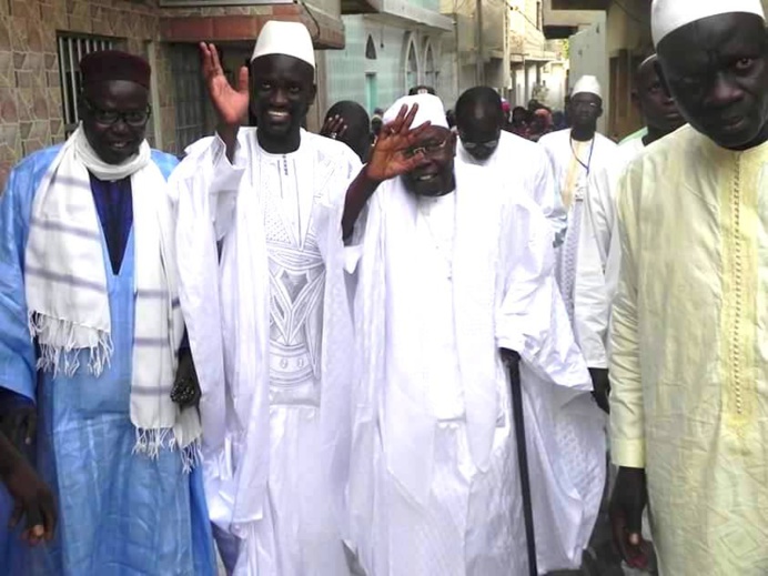 ANNONCE VIDEO - Visite de Serigne Abdoul Aziz Sy Al Amine Chez Serigne Modou Fatah Sarr , ce Vendredi 12 Juin 2015 à Pikine