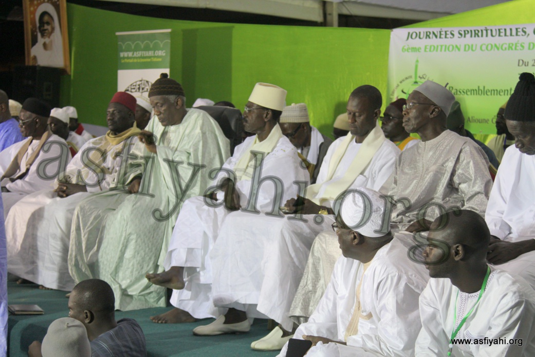 PHOTOS - Jeunesse Tidiane Malikite 2015 : Les Images de la Hadratoul Djoumah et du Congrès 