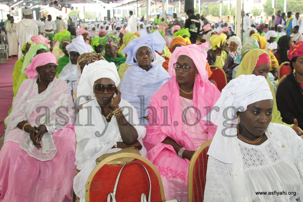 PHOTOS - Jeunesse Tidiane Malikite 2015 : Les Images de la Hadratoul Djoumah et du Congrès 