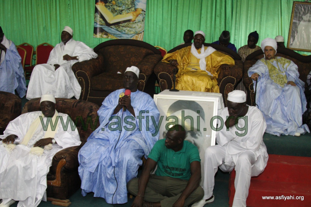 TAKUSSAN HOMMAGE À SERIGNE MANSOUR SY BOROM DAARA YI , LUNDI 25 MAI 2015 À OUAKAM ( PLACE BAYÉ )
