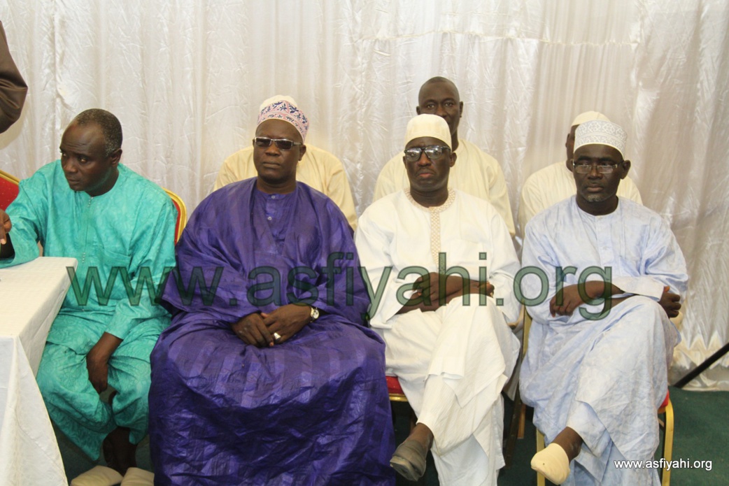 TAKUSSAN HOMMAGE À SERIGNE MANSOUR SY BOROM DAARA YI , LUNDI 25 MAI 2015 À OUAKAM ( PLACE BAYÉ )