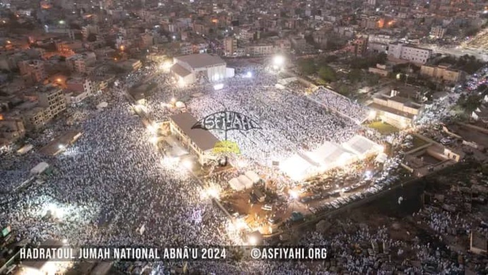 La Hadara Tidjanya : Une synchronisation d'essence divine et d'esthétique mystique. (Témoignage d'un aspirant Tidjâne) La Hadara Tidjanya : Une synchronisation d'essence divine et d'esthétique mystique. (Témoignage d'un aspirant Tidjâne)