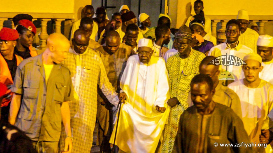 PHOTOS - TIVAOUANE - Les Images de la Leylatoul Qadr 2015 à la Mosquée Serigne Babacar Sy (rta) ليلة القدر 2015 بمدينة تواون السنغال