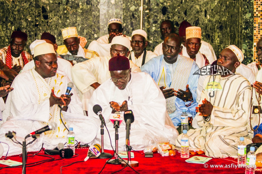 PHOTOS - TIVAOUANE - Les Images de la Leylatoul Qadr 2015 à la Mosquée Serigne Babacar Sy (rta) ليلة القدر 2015 بمدينة تواون السنغال