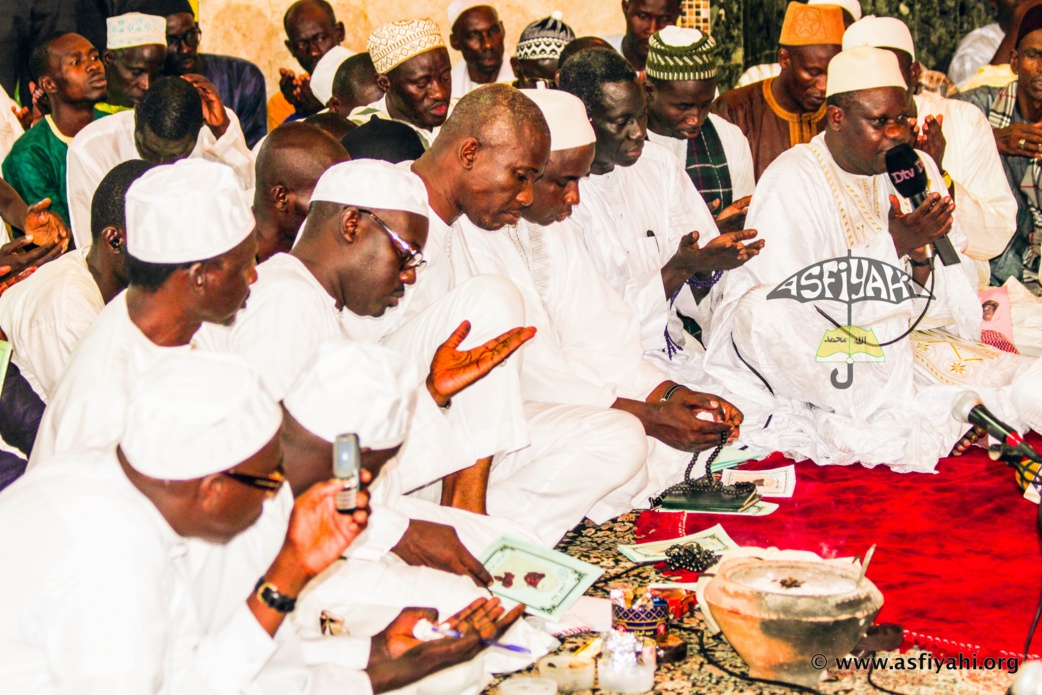 PHOTOS - TIVAOUANE - Les Images de la Leylatoul Qadr 2015 à la Mosquée Serigne Babacar Sy (rta) ليلة القدر 2015 بمدينة تواون السنغال