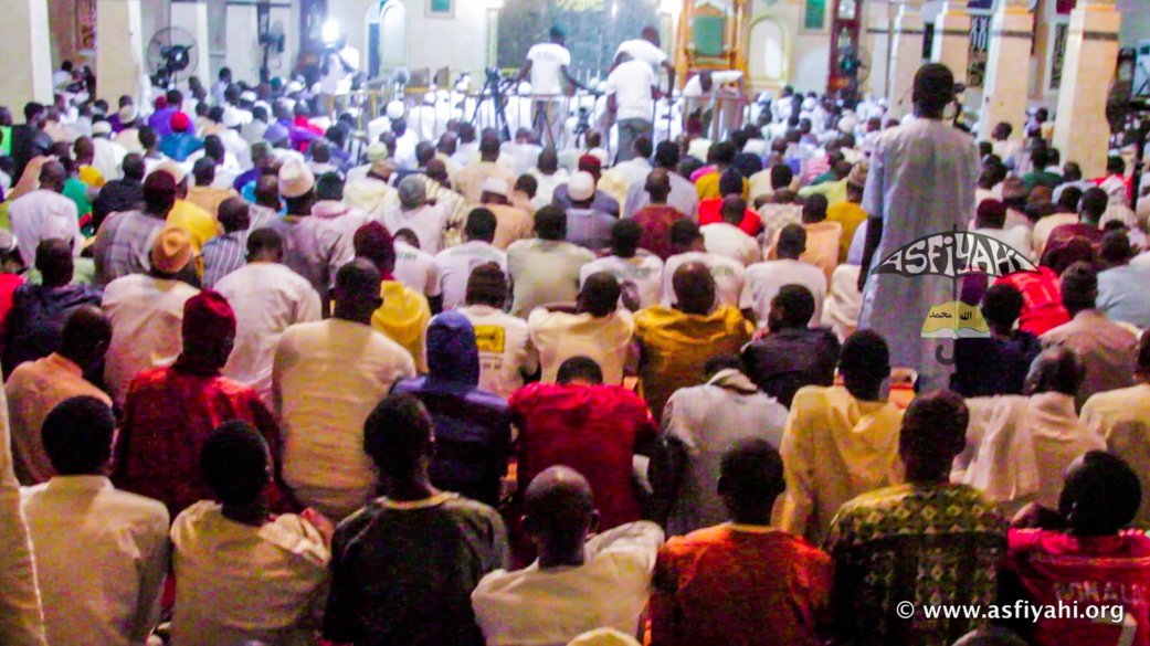 PHOTOS - TIVAOUANE - Les Images de la Leylatoul Qadr 2015 à la Mosquée Serigne Babacar Sy (rta) ليلة القدر 2015 بمدينة تواون السنغال