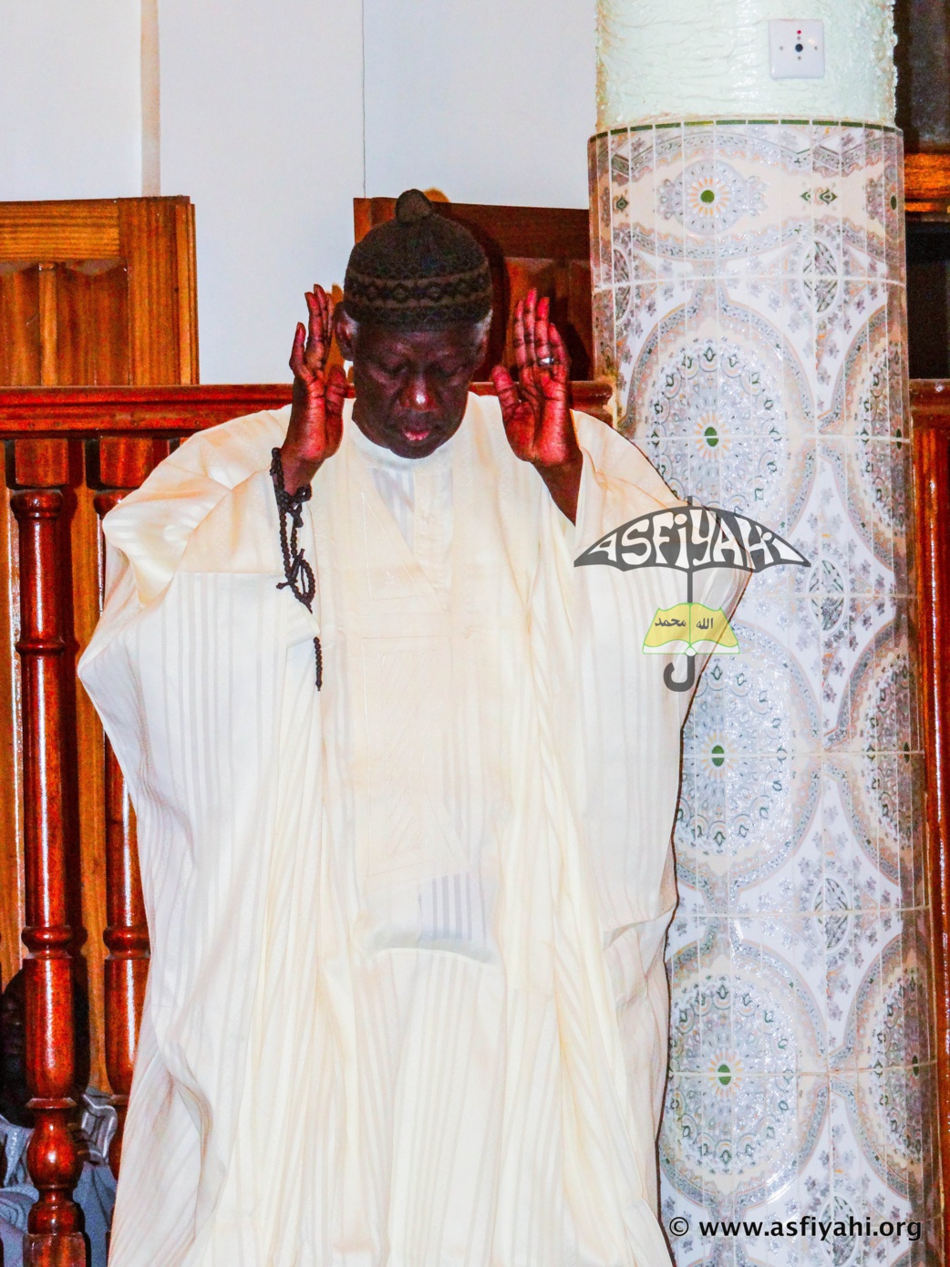 PHOTOS - TIVAOUANE - Les Images de la Leylatoul Qadr 2015 à la Zawiya El Hadj Malick Sy (rta) ليلة القدر 2015 بمدينة تواون السنغال