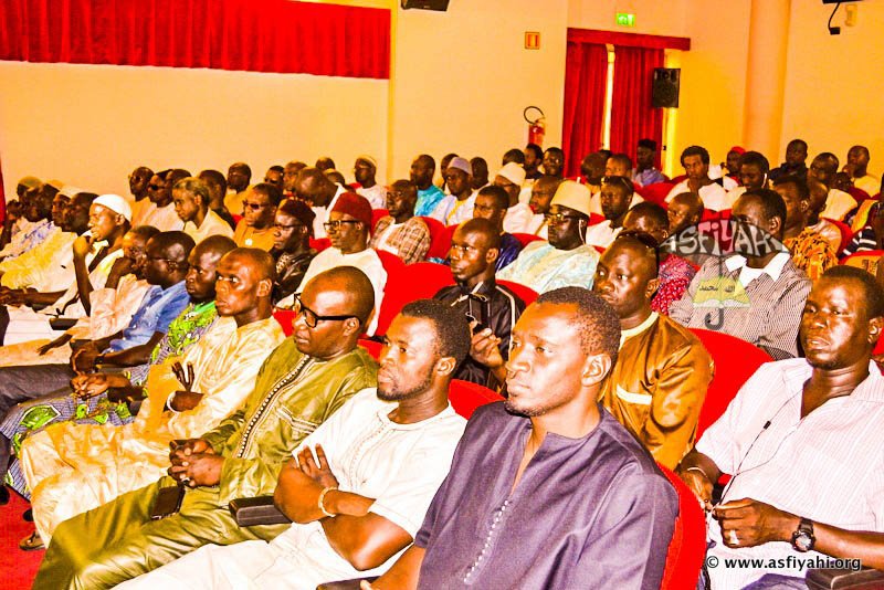 PHOTOS - ITALIE - Les Images de la Conference de Serigne Sidy Ameth SY Dabakh , Serigne Khalif SY Habib et Serigne Pape Mactar Kébé à Bonate Sopra