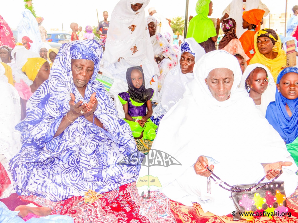 PHOTOS - KORITÉ 2015 À TIVAOUANE : Les Images de la Prière à Kheulkhouss dirigée par Serigne Mbaye Sy Abdou صلاة عيد الفطر بمدينة تواون  السنغال
