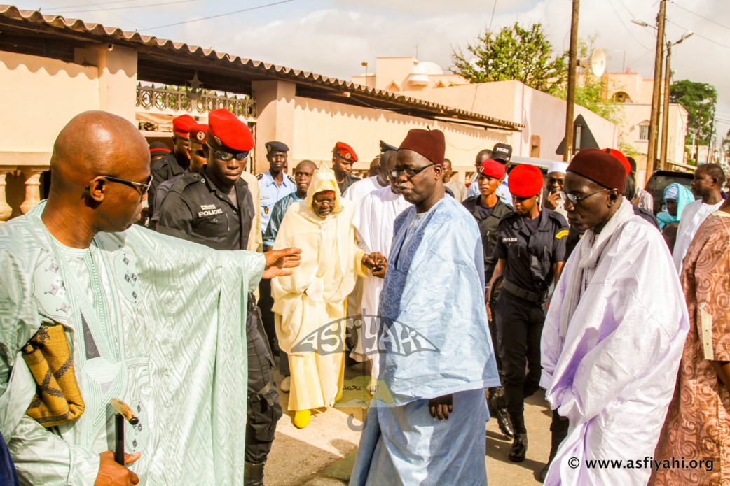 PHOTOS - KORITÉ 2015 À TIVAOUANE : Les Images de la Prière à la Mosquée Serigne Babacar Sy صلاة عيد الفطر بمدينة تواون  السنغال
