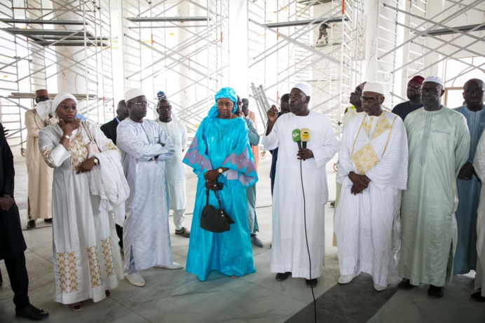 VISITE DE LA DIRECTRICE DE LA BANQUE ISLAMIQUE DU SÉNÉGAL À TIVAOUANE