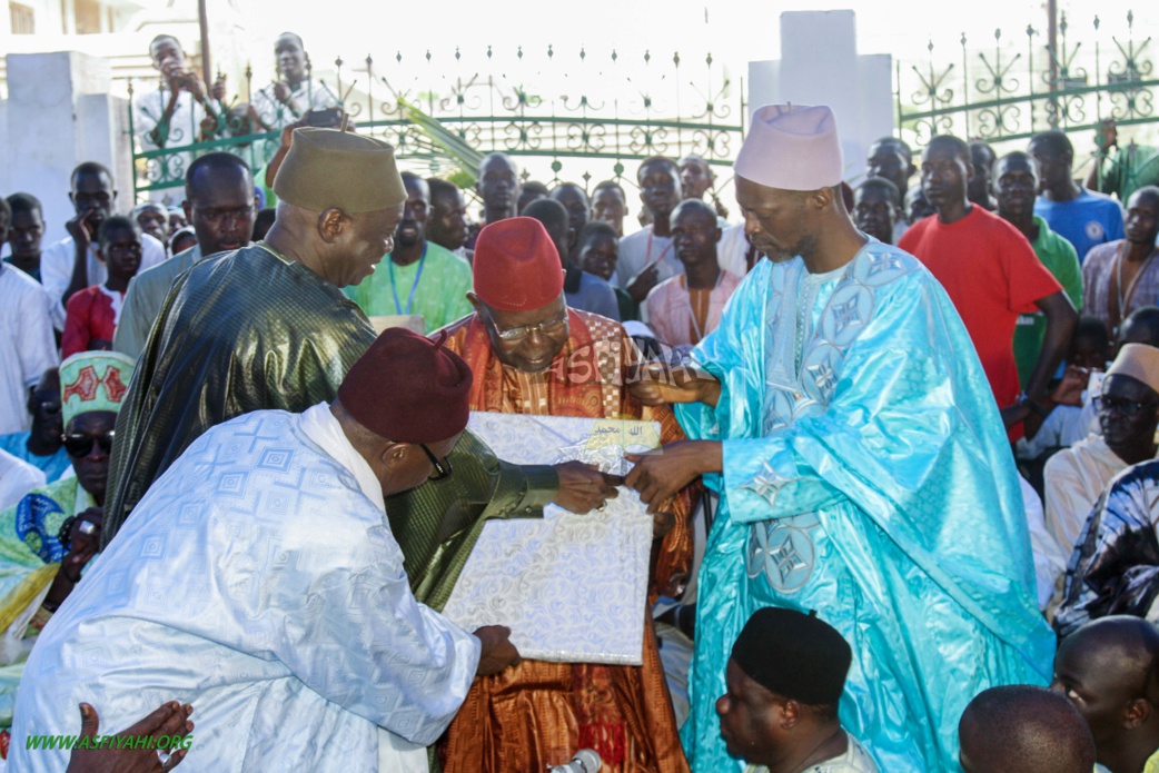 PHOTOS : Les Images de la Ziarra 2015 de la coordination des Jeunes Tidianes de Ouakam , Ngor et Yoff, Samedi 1er Aout 2015 à Tivaouane 